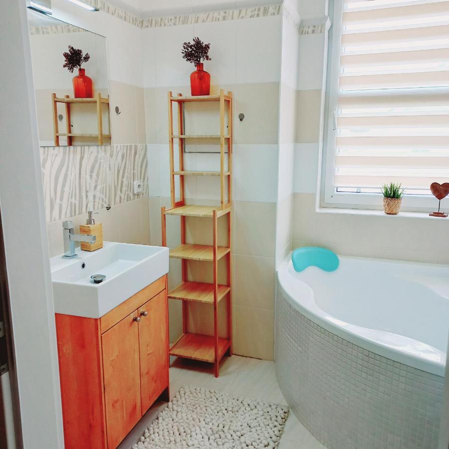 Apartman Pod Horama Apartment Jilemnice Ngoại thất bức ảnh